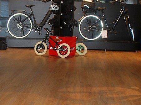 Velo-s-Vanderbike-10 - Gistel - Gerflor - clickvinyl - rigd floor